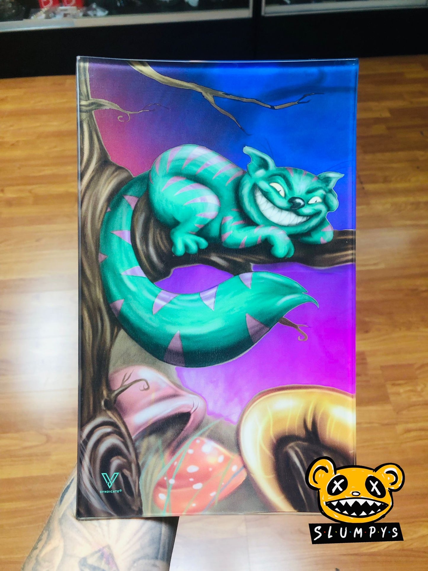 V Syndicate - (Cheshire Cat)  Large Glass Tray