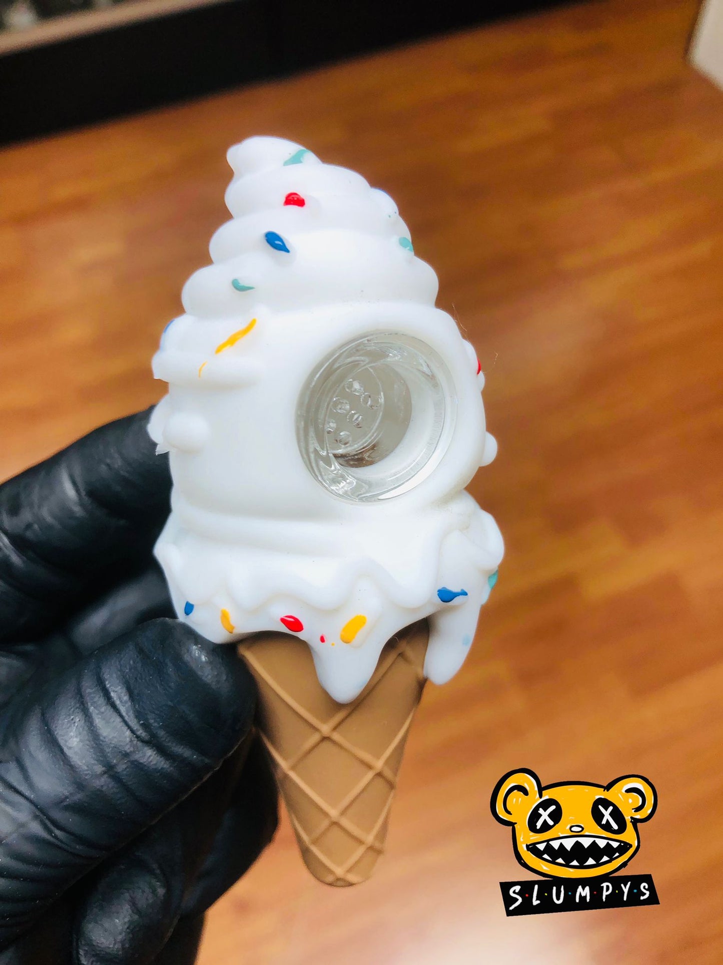 Ice Cream Cone Silicone Hand Pipe (White)