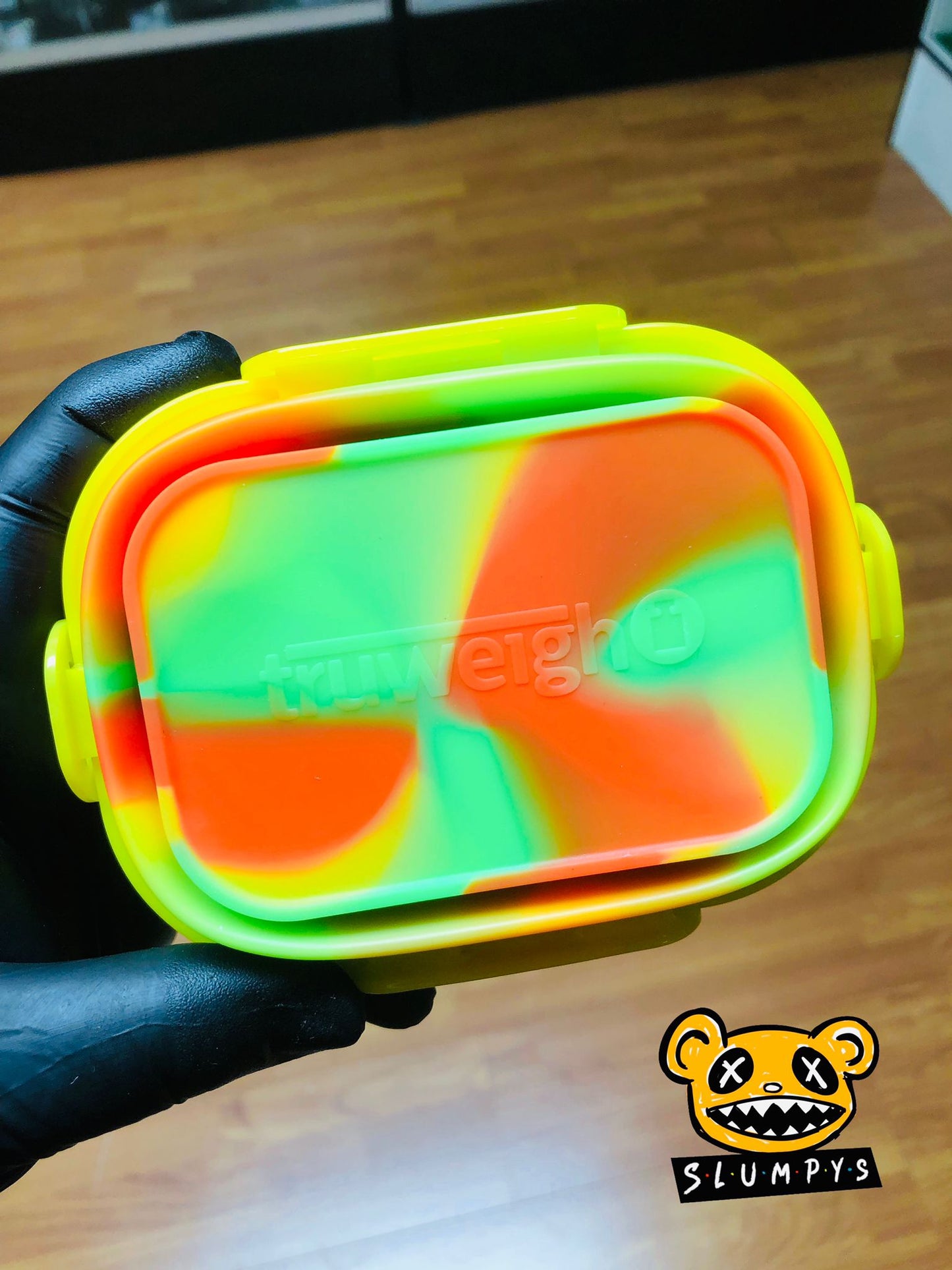 Truweigh - Mini Crimson 100g x 0.01g Scale (Rasta)