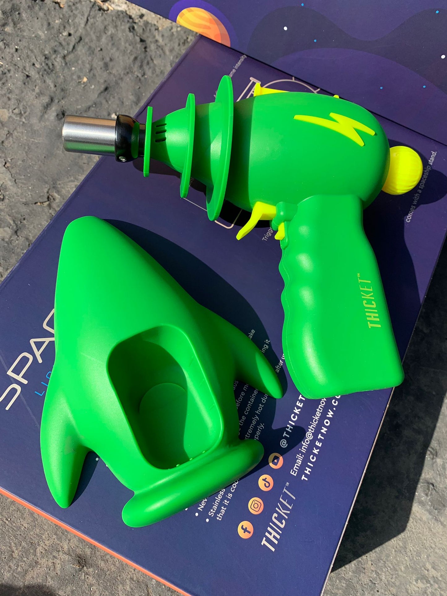 Spaceout - Lightyear Torch (Green)